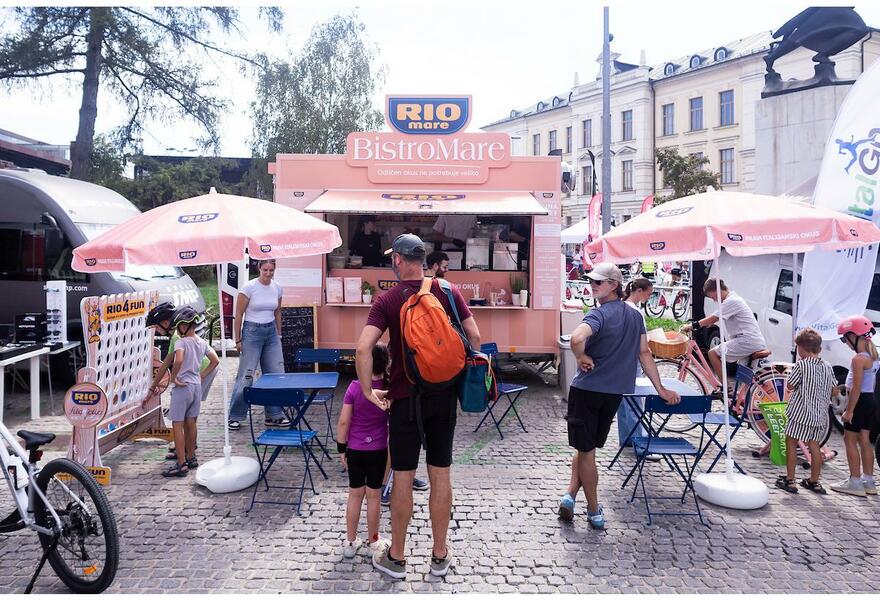 L'Etape Slovenia village